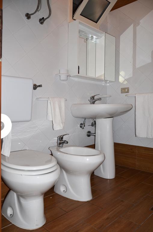 Leuca Residence Santa Maria di Leuca Phòng bức ảnh